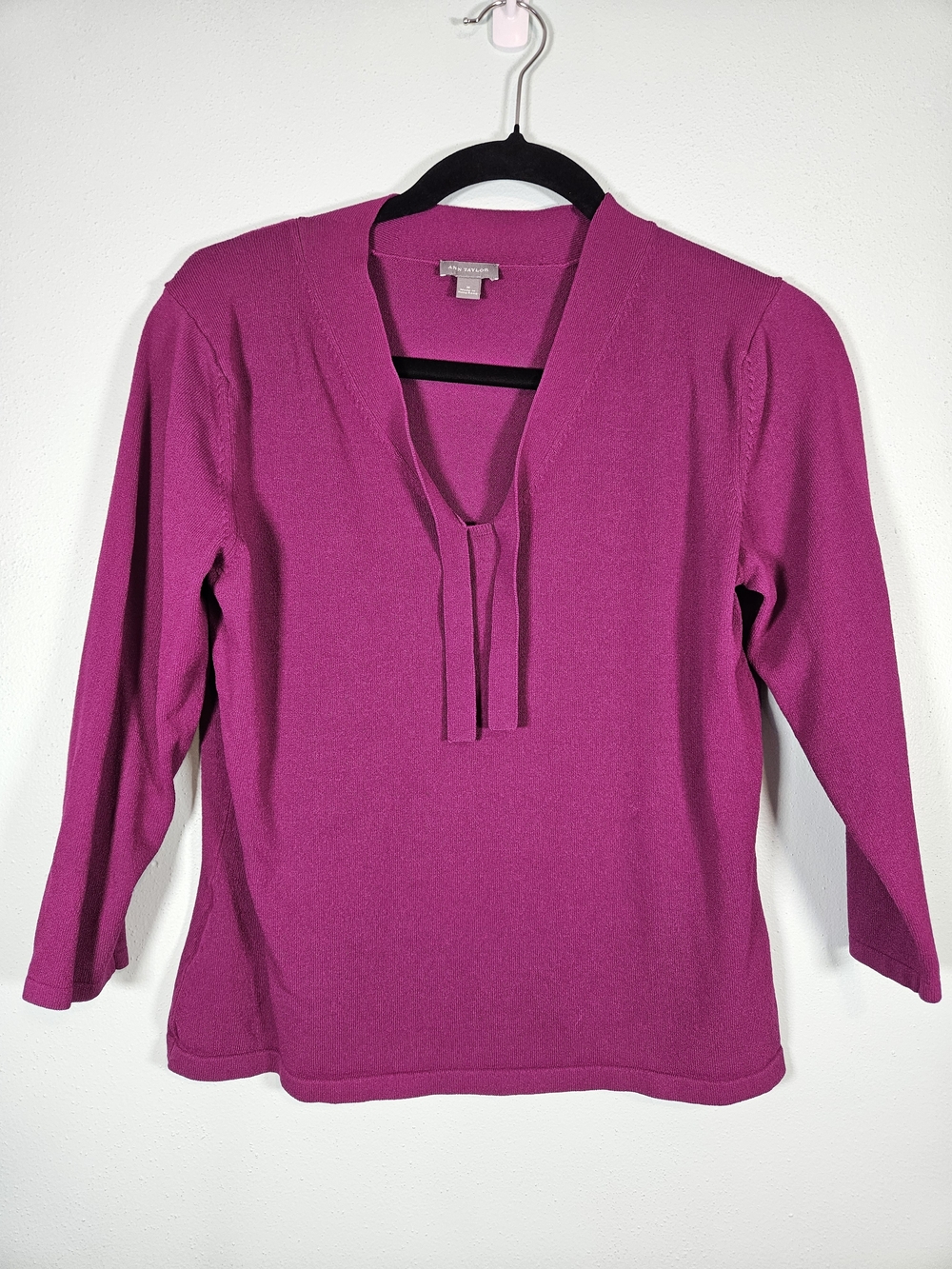Ann Taylor Fuchsia V-Neck Tie Long Sleeve Top
